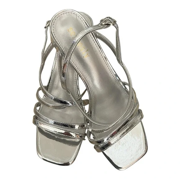 Sexrosly Silver Strappy Block Heel Sandals NWOT - Picture 4 of 5